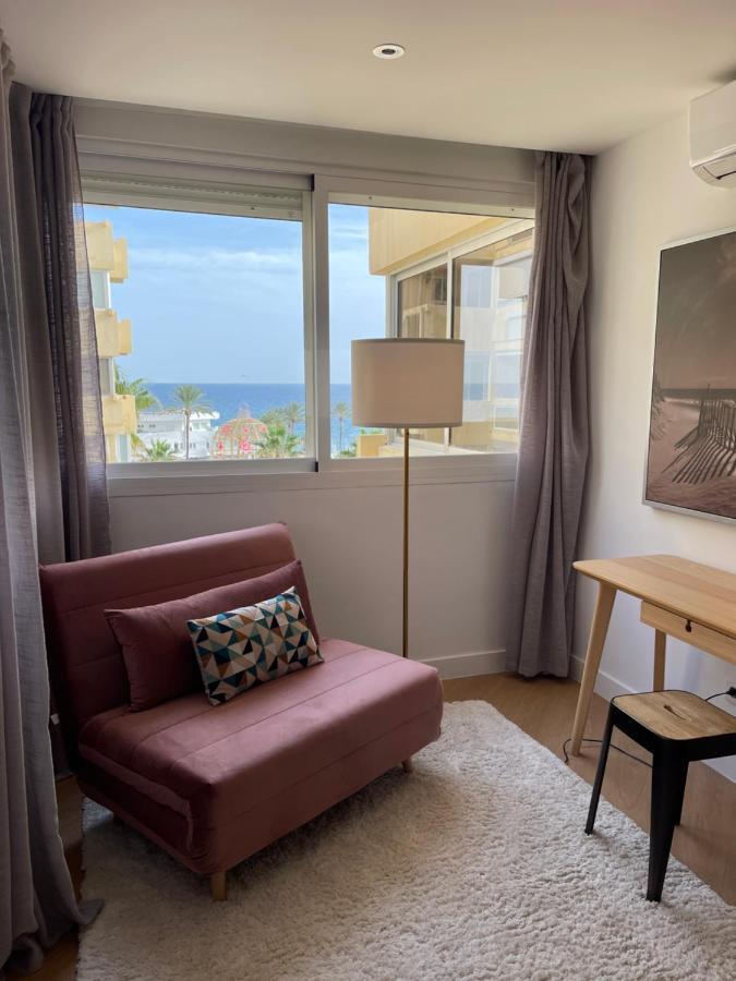 Duplex Con Encanto En Paseo Maritimo De *